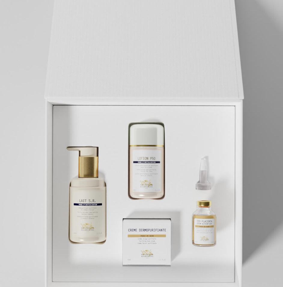 Pack regalo facial de biologique recherche con limpiador, tratamiento, crema facial y serum. Rutina completa de cuidado de la piel en formato set
