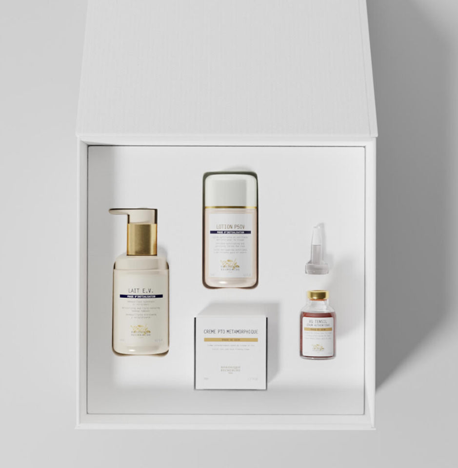 Pack regalo facial de biologique recherche con limpiador, tratamiento, crema facial y serum. Rutina completa de cuidado de la piel en formato set
