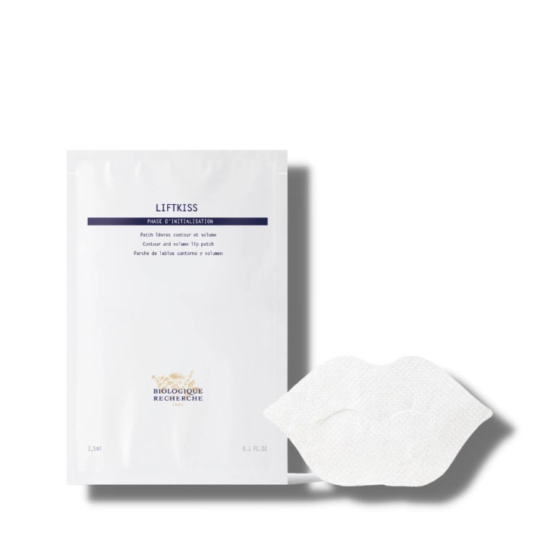 Mascarilla Labial Reafirmante sobre fondo blanco