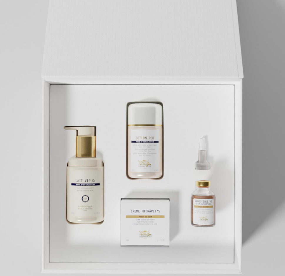 Pack regalo facial de biologique recherche con limpiador, tratamiento, crema facial y serum. Rutina completa de cuidado de la piel en formato set