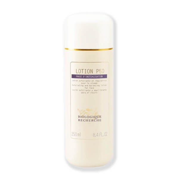 frasco blanco Biologique Recherche Lotion P50 - Tónico Exfoliante sobre  fondo claro